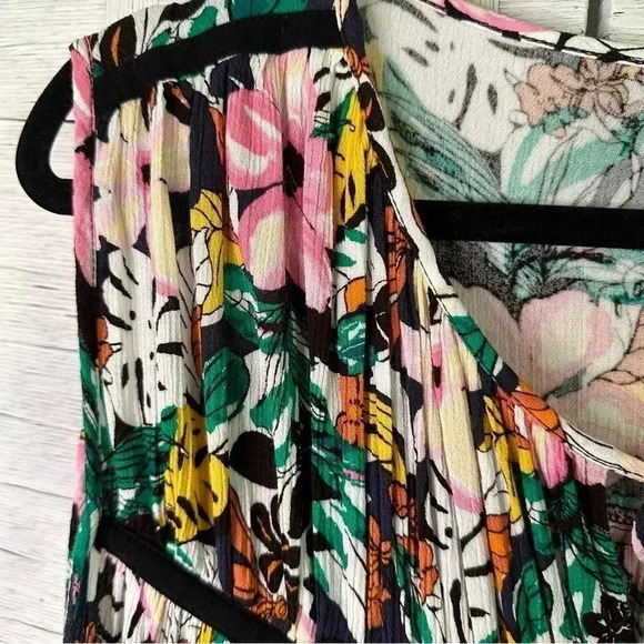 Lane Bryant sleepless, top floral, bohemian casual gathered plus size 18 - Picture 4 of 9